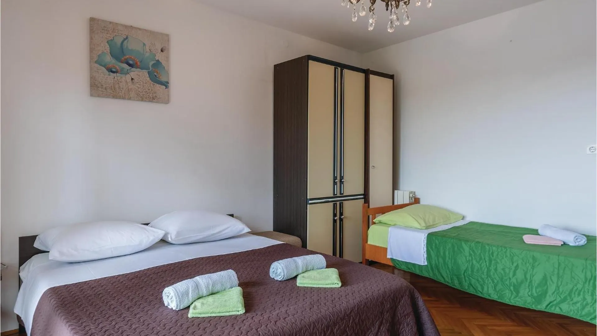 Pet Friendly Home In Pazin With Jacuzzi 0*, Heki