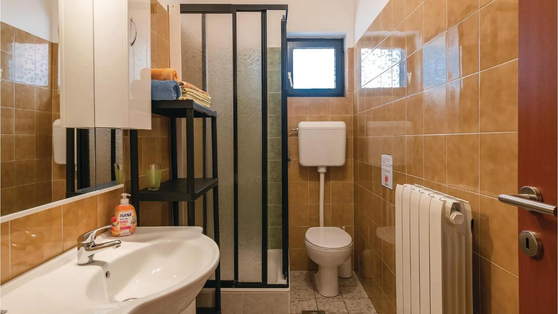 Pet Friendly Home In Pazin With Jacuzzi 0*, Heki
