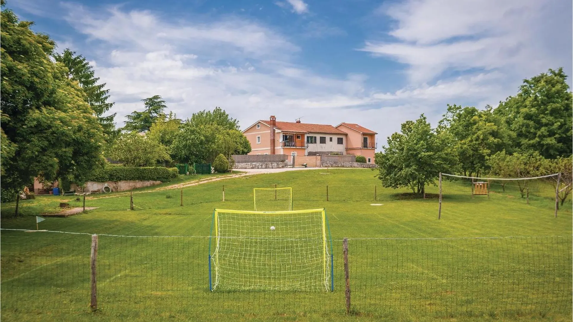 Holiday home Pet Friendly Home In Pazin With Jacuzzi Croatia