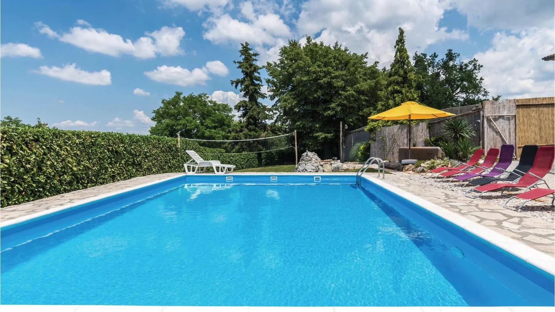 Pet Friendly Home In Pazin With Jacuzzi