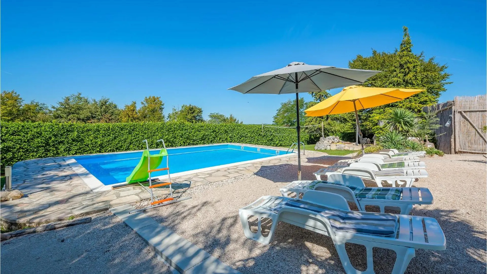 Pet Friendly Home In Pazin With Jacuzzi