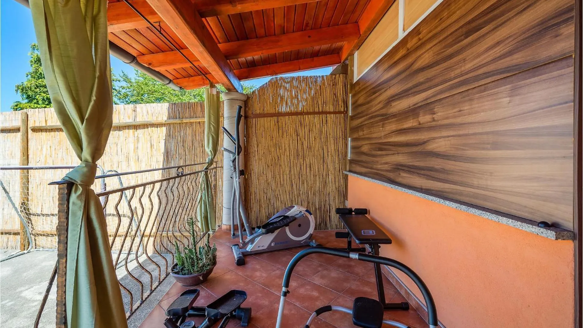 Pet Friendly Home In Pazin With Jacuzzi Holiday home Heki