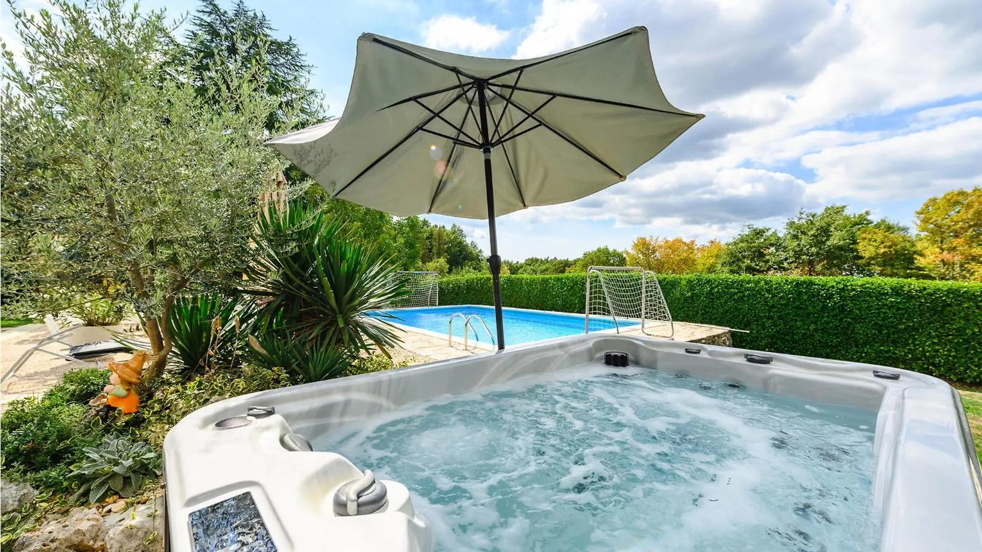 Holiday home Pet Friendly Home In Pazin With Jacuzzi