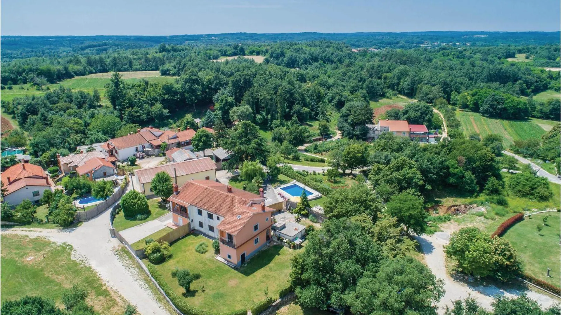 Holiday home Pet Friendly Home In Pazin With Jacuzzi