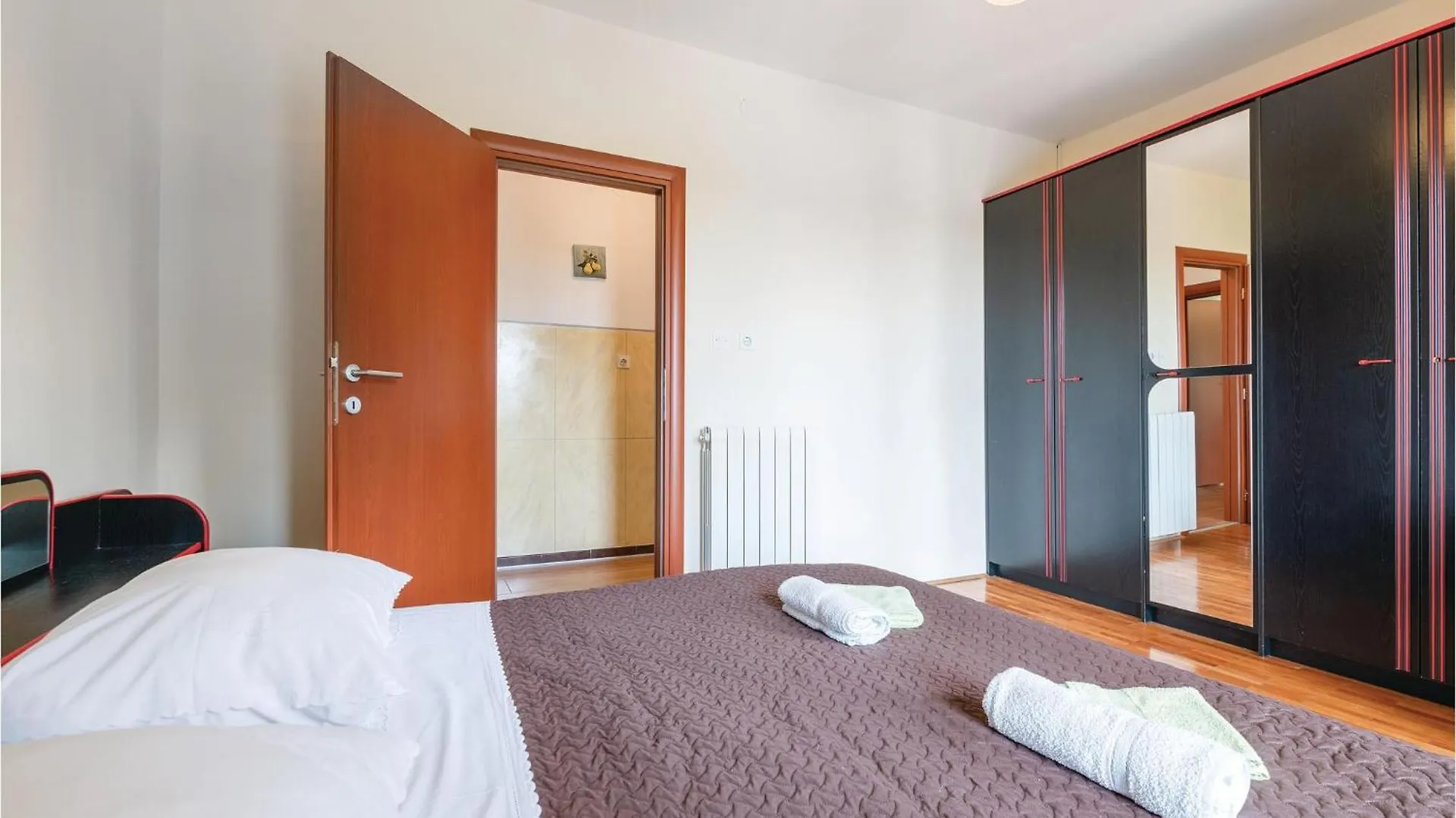 Pet Friendly Home In Pazin With Jacuzzi Holiday home